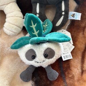 Jellycat skull planter